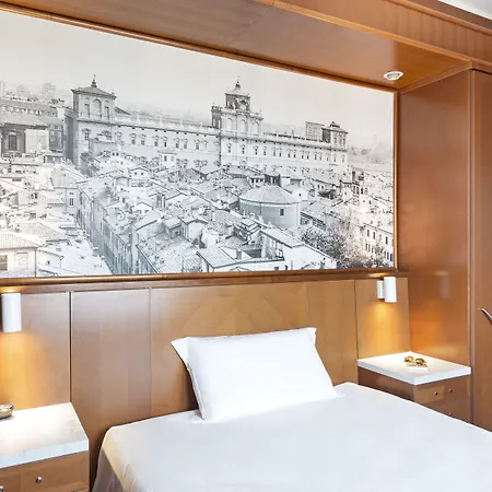 Otel B&B Hotel Modena