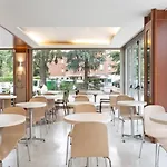 Hotell B&B Hotel Modena