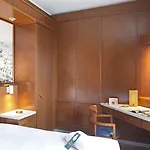 Hotell B&B Hotel Modena