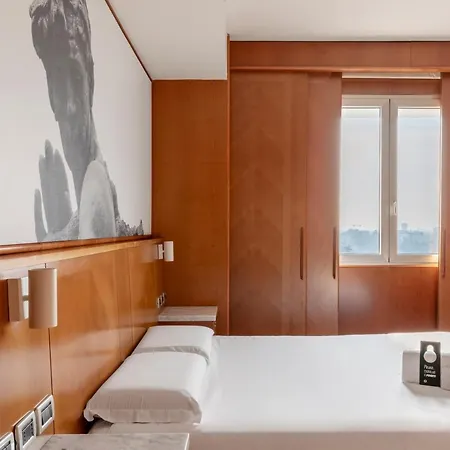 Ξενοδοχείο B&B Hotel Modena 3*
