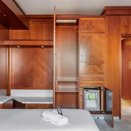 Ξενοδοχείο B&B Hotel Modena 3*