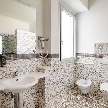 B&B Hotel Modena Μόντενα