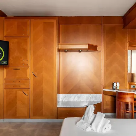 B&B Hotel Modena Hotel
