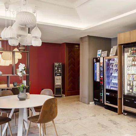 Hotel B&B Hotel Modena 3*