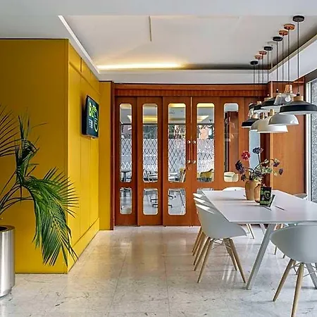 Hotel B&B Hotel Modena