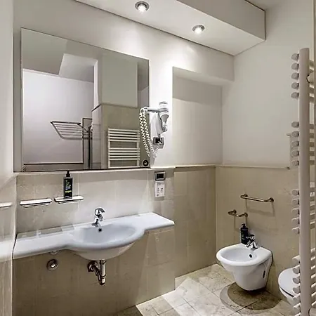 B&B Hotel Modena Hotel