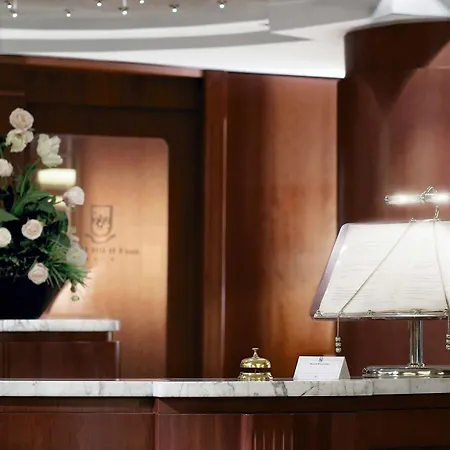 B&B Hotel Modena Μόντενα