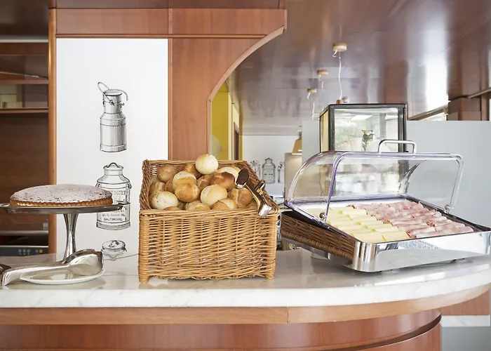 B&B Hotel Modena Hotell 3*