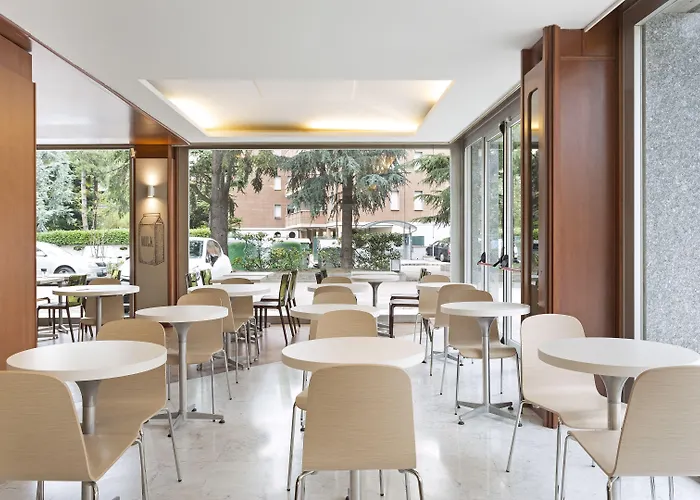 B&B Hotel Modena Hotell 3*