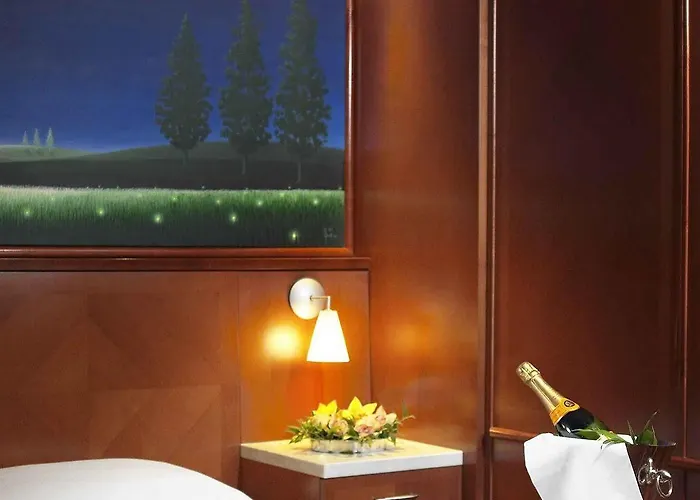 莫迪纳住宿加早餐旅馆 3* 摩德纳